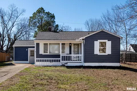 406 Charlotte Rd, Marion, IL 62959