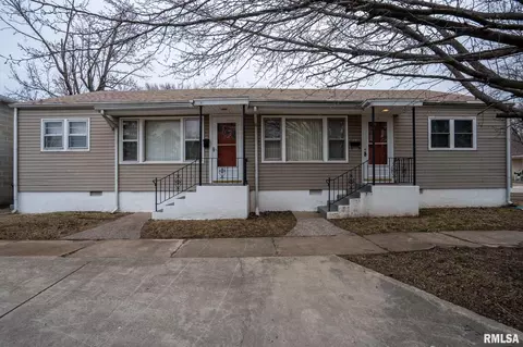 301 N 12th St, Herrin, IL 62948