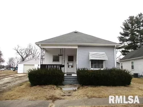 447 N 10th Ave, Canton, IL 61520