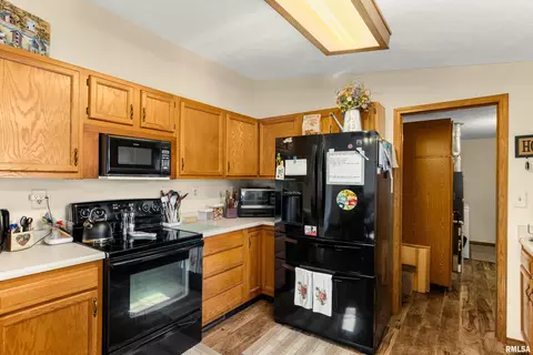 Kitchen - 1227 E Locust St, Canton, IL 61520 photo 2 of 3