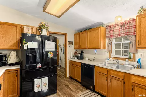 Kitchen - 1227 E Locust St, Canton, IL 61520 photo 1 of 3