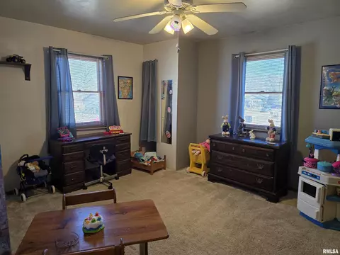 Bedroom - 1410 E Locust St, Canton, IL 61520 photo 5 of 10