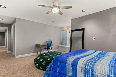 Bedroom - 1017 S Copperpoint Dr, Dunlap, IL 61525 photo 8 of 9