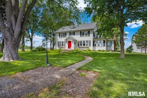 701 E Pearl St, Tremont, IL 61568