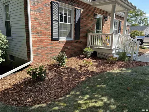 Exterior - 1418 Joseph St, Macomb, IL 61455 photo 5 of 11