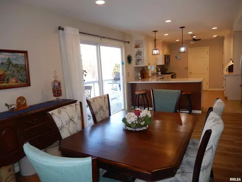 Dining - 1418 Joseph St, Macomb, IL 61455 photo 4 of 4