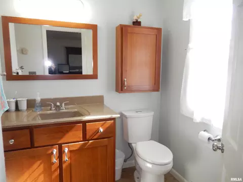 Bath - 1418 Joseph St, Macomb, IL 61455 photo 1 of 9