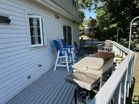Exterior - 1418 Joseph St, Macomb, IL 61455 photo 9 of 11