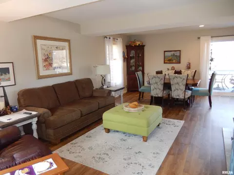 Living - 1418 Joseph St, Macomb, IL 61455 photo 1 of 4