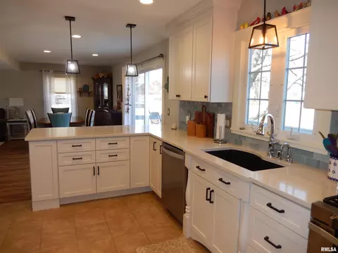 Kitchen - 1418 Joseph St, Macomb, IL 61455 photo 8 of 9