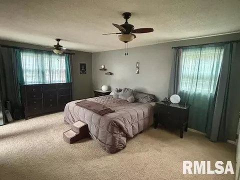 Bedroom - 103 Penny Ln, Macomb, IL 61455 photo 2 of 2