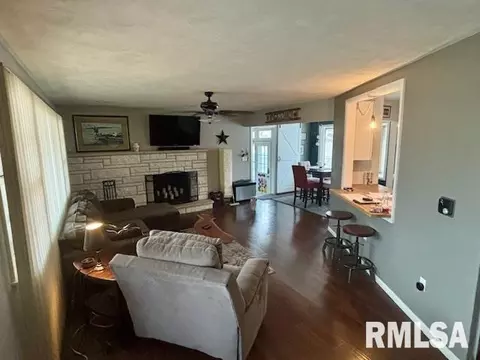 Living - 103 Penny Ln, Macomb, IL 61455 photo 1 of 2