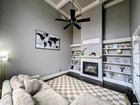 Other - 703 Mayfair Ct, Germantown Hills, IL 61548 photo 2 of 13