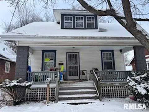 1325 N Broadway St, Peoria, IL 61606