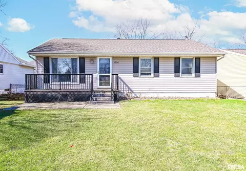 2256 Washington Rd, Washington, IL 61571