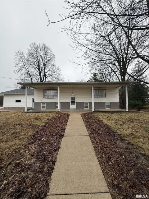 224 N Jefferson St, Astoria, IL 61501