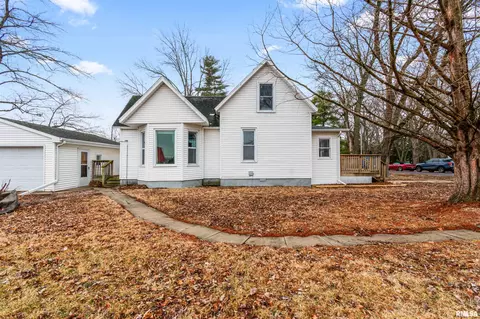 102 S Eastern Ave, Minier, IL 61759 photo 2