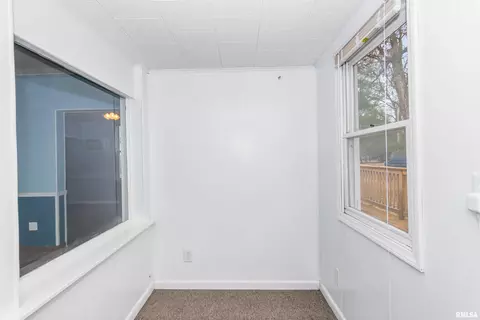 102 S Eastern Ave, Minier, IL 61759 photo 6