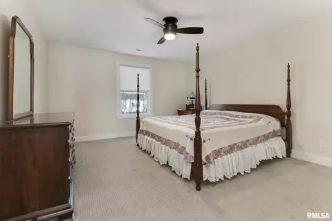 Bedroom - 607 E 2nd St, Delavan, IL 61734 photo 3 of 4