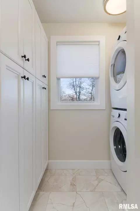 Other - 607 E 2nd St, Delavan, IL 61734 photo 5 of 12