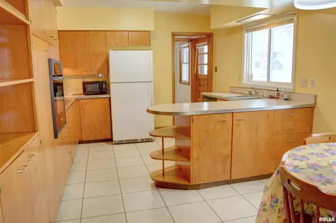 Kitchen - 305 N Ward St, Macomb, IL 61455 photo 1 of 4