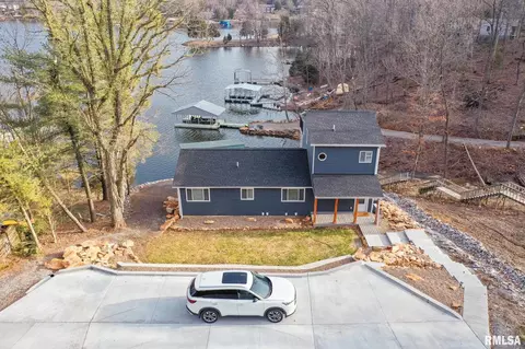 Exterior - 12147 Pebble Point Rd, Marion, IL 62959 photo 5 of 5