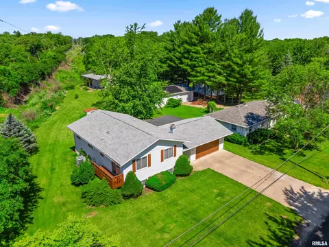 220 S Pleasant Hill Rd, East Peoria, IL 61611