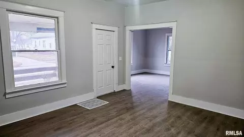 Other - 683 Baxter Ct, Canton, IL 61520 photo 4 of 6