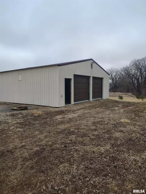 Other - 15701 E Highway 9, Canton, IL 61520 photo 23 of 45
