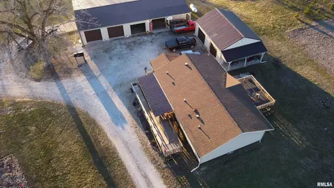 Other - 15701 E Highway 9, Canton, IL 61520 photo 11 of 45