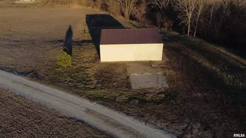 Other - 15701 E Highway 9, Canton, IL 61520 photo 9 of 45