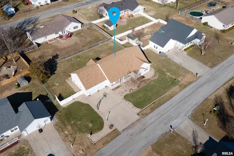 View/Area - 315 Evergreen Trl, Herrin, IL 62948 photo 8 of 14