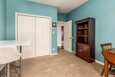 Bedroom - 315 Evergreen Trl, Herrin, IL 62948 photo 6 of 8