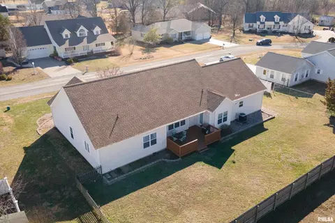 View/Area - 315 Evergreen Trl, Herrin, IL 62948 photo 12 of 14