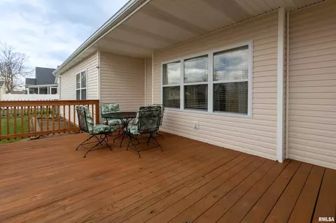Exterior - 315 Evergreen Trl, Herrin, IL 62948 photo 2 of 14