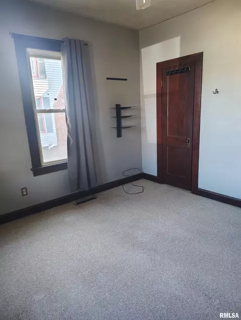 Bedroom - 36 E Olive St, Canton, IL 61520 photo 1 of 2
