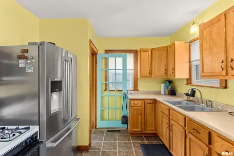 Other - 121 Albert St, Washington, IL 61571 photo 4 of 14