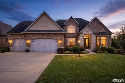 Exterior - 2422 W Augusta Dr, Dunlap, IL 61525 photo 11 of 13