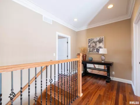 Entry Way - 2422 W Augusta Dr, Dunlap, IL 61525 photo 2 of 4