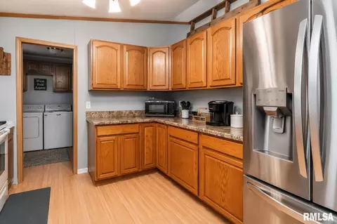 Other - 101 E Knauer St, Ava, IL 62907 photo 3 of 11