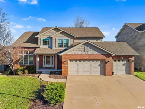 4609 N Weaverridge Blvd, Peoria, IL 61615