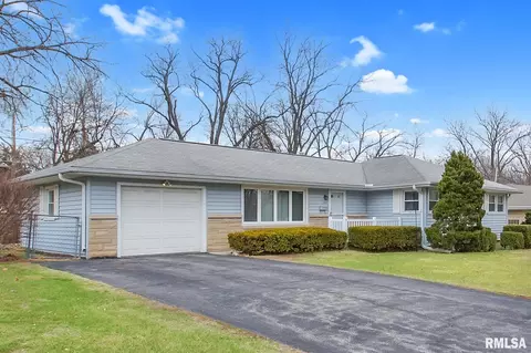 1419 W Sunnyview Dr, Peoria, IL 61614