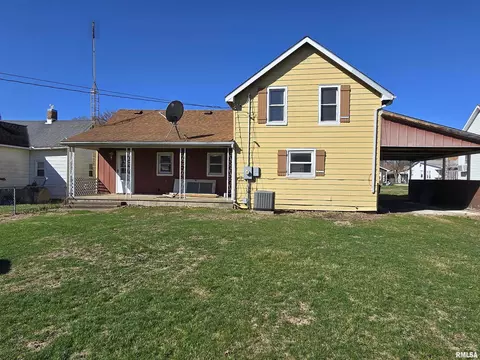 637 S 3rd Ave, Canton, IL 61520 photo 2