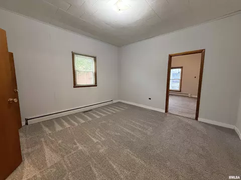 Bedroom - 809 S 16th St, Herrin, IL 62948 photo 3 of 4