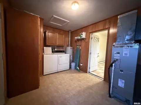 Other - 809 S 16th St, Herrin, IL 62948 photo 2 of 3