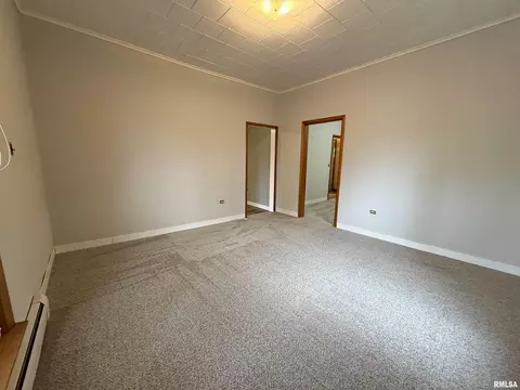 Living - 809 S 16th St, Herrin, IL 62948 photo 4 of 4