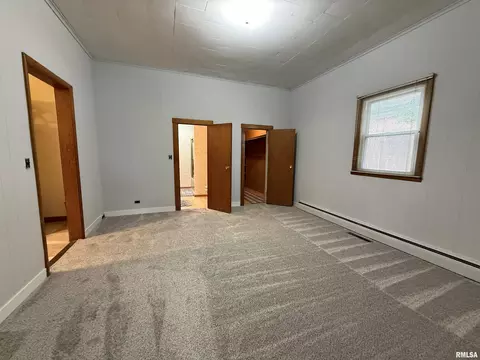 Bedroom - 809 S 16th St, Herrin, IL 62948 photo 2 of 4