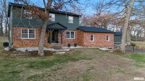 Exterior - 603 E Swords Dr, Edelstein, IL 61526 photo 2 of 10