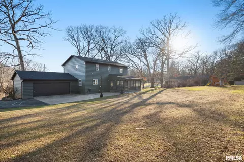 Exterior - 603 E Swords Dr, Edelstein, IL 61526 photo 9 of 10