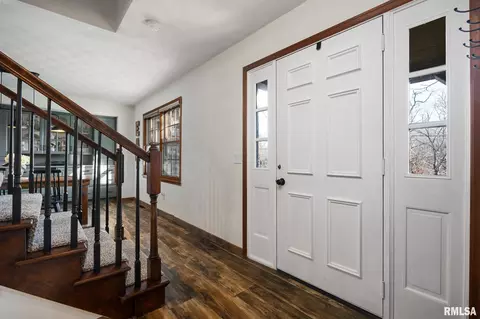 Entry Way - 603 E Swords Dr, Edelstein, IL 61526 photo 1 of 3